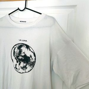 Quarter sleeve T shirt